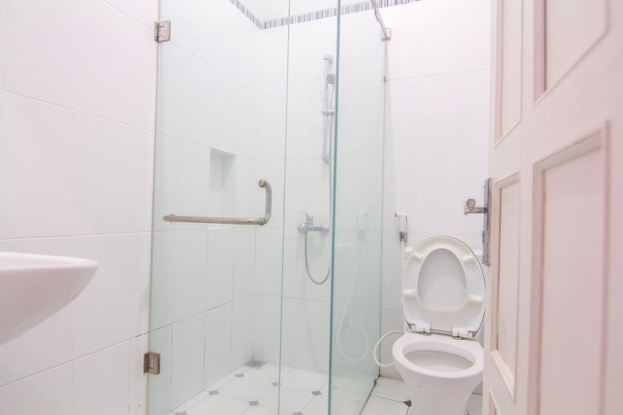 Apartament Ndalem Sarengat Jogyakarta Zewnętrze zdjęcie